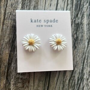 Kate Spade White and Gold Daisy Stud Earrings